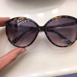 Brand new Ann Taylor sunglasses